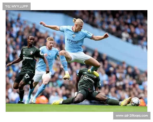 曼城vs纽卡斯尔上半场战罢，哈兰德头球破门暂1-0领先